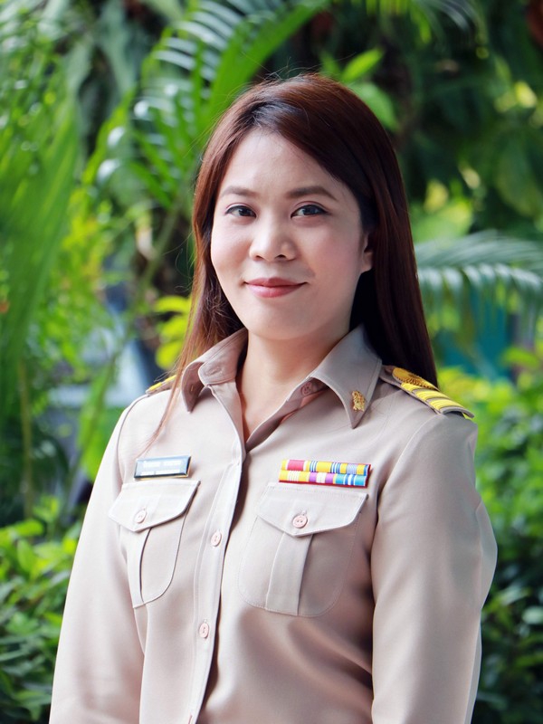 นางสาวจิราพรรณ ดวงขาทม