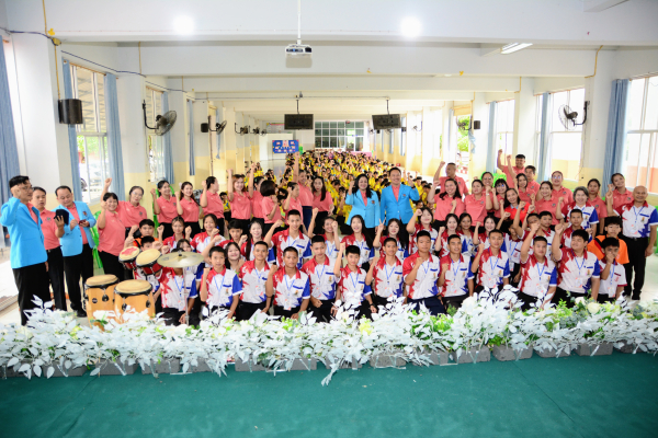 กิจกรรม โรงเรียนวิถีพุทธเน้นจิตอาสาและภาวะผู้นำ