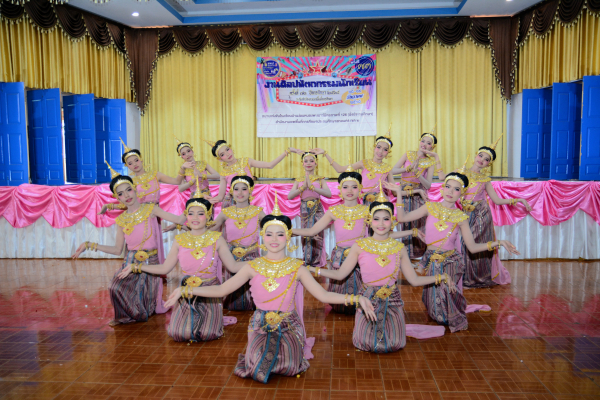 งานศิลปหัตถกรรมนักเรียนครั้งที่ 73 (สถานที่ ร.ร.บ้านง่อนฯ ประถมฯ)