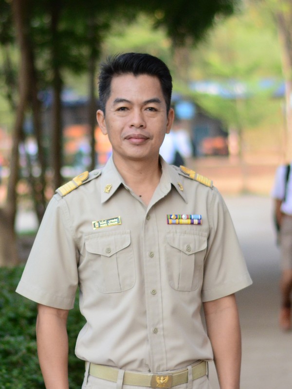 นายไพโรจน์   บุราณสาร