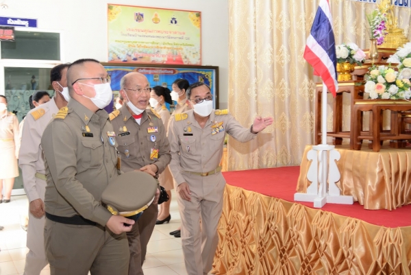 รับการตรวจเยี่ยม จากองคมนตรีและคณะ เครือข่ายยุพราชร่วมกับชุมชนโรงเรียนบ้านง่อนฯ